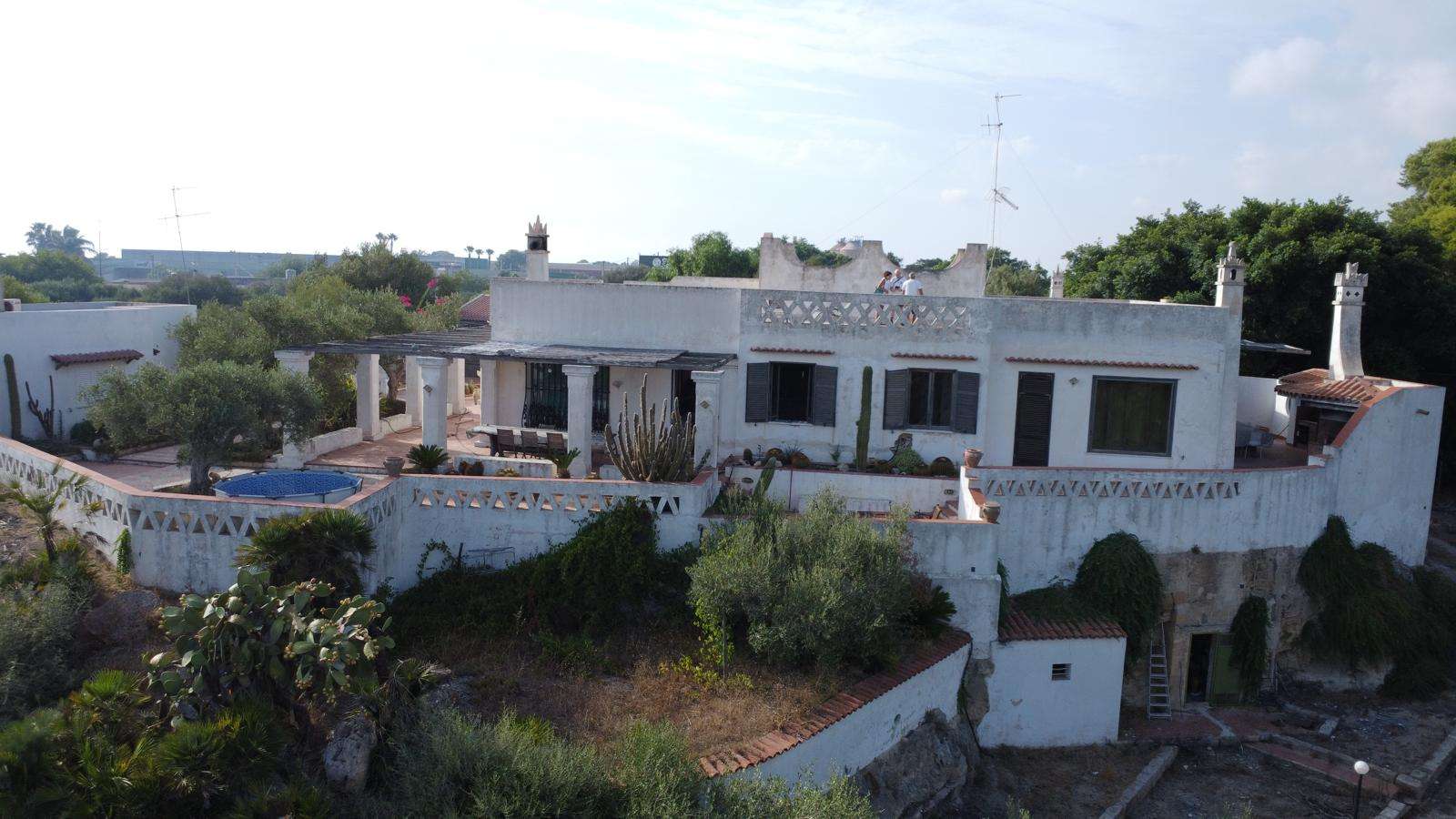 Villa mit Charme und riesigem Grundst&uuml;ck in Marsala