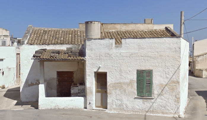 Altes Lagerhaus mit Baugenehmigung für Wohnhaus in der Stagnone von Marsala