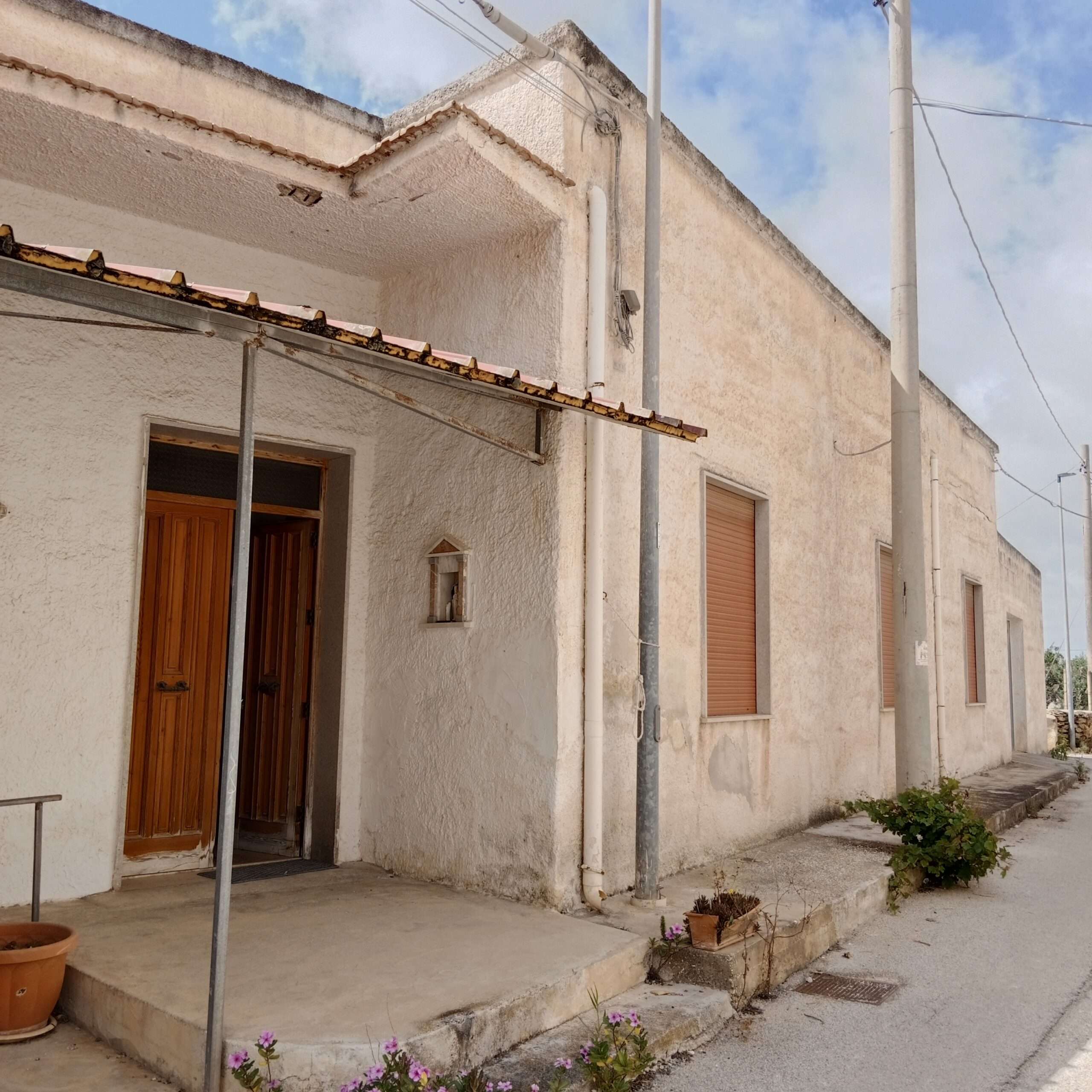 Wohnhaus in Randlage der Stagnone von Marsala