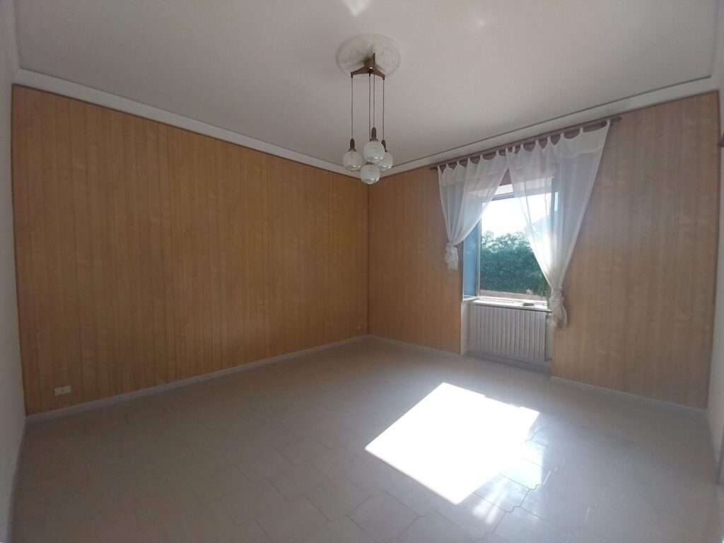 Wohnzimmer UG