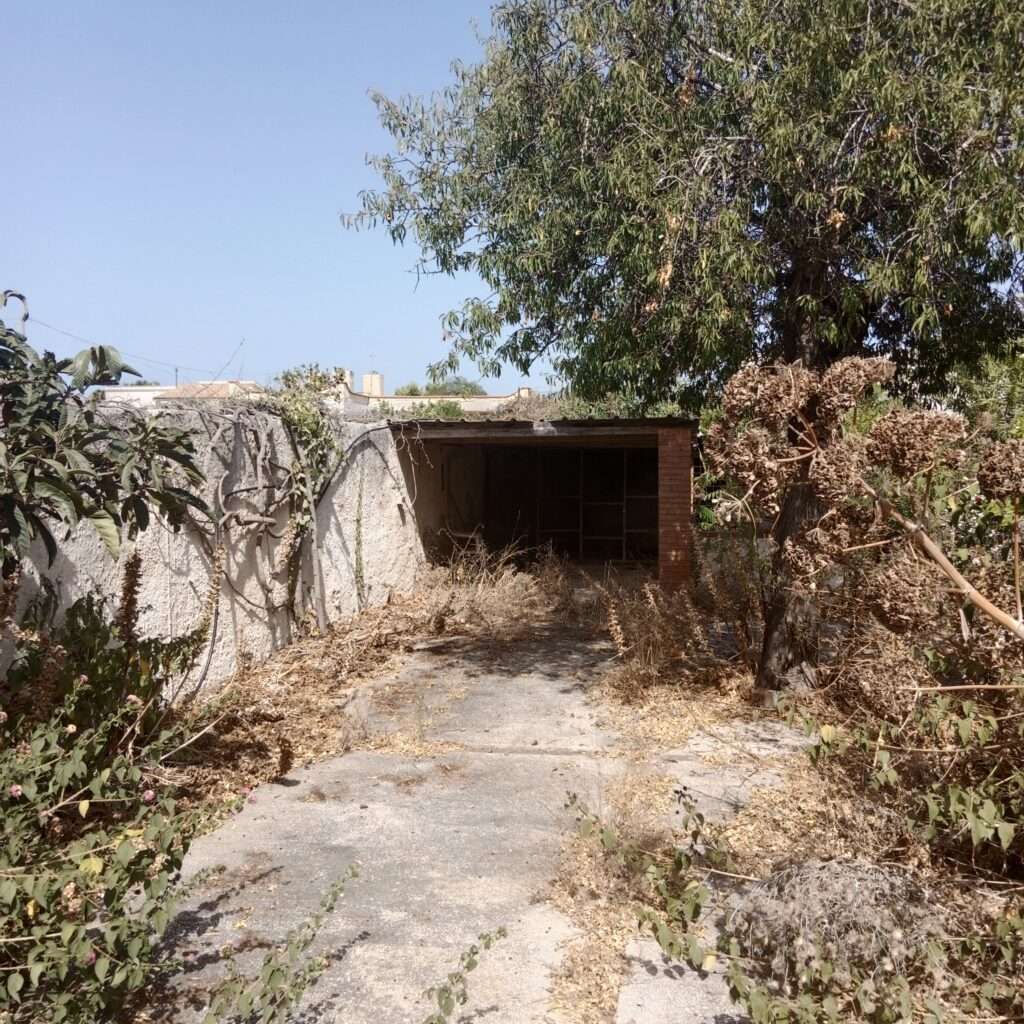 Carport
