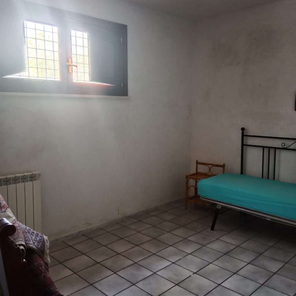 Zimmer im Keller
