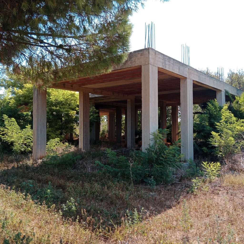 Rohbau von Gartenseite