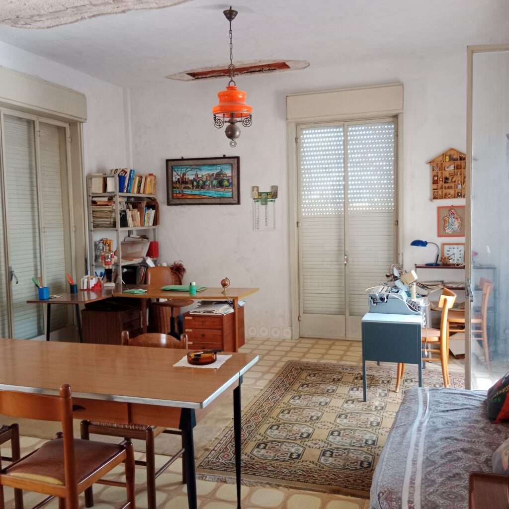 Schlafzimmer 1