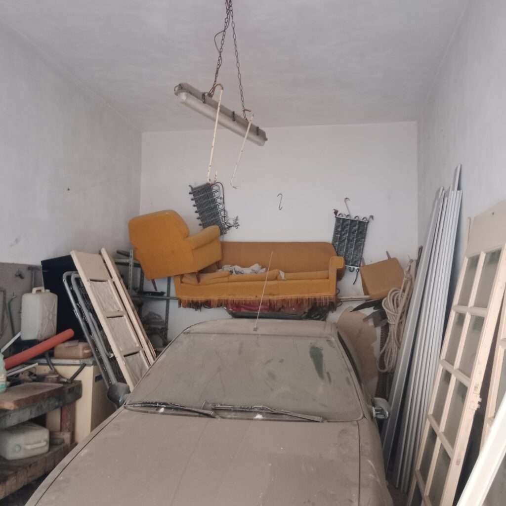 Garage 1