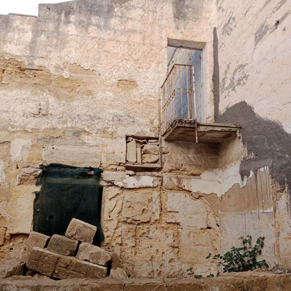 Zugang zum Dach, Treppe fehlt