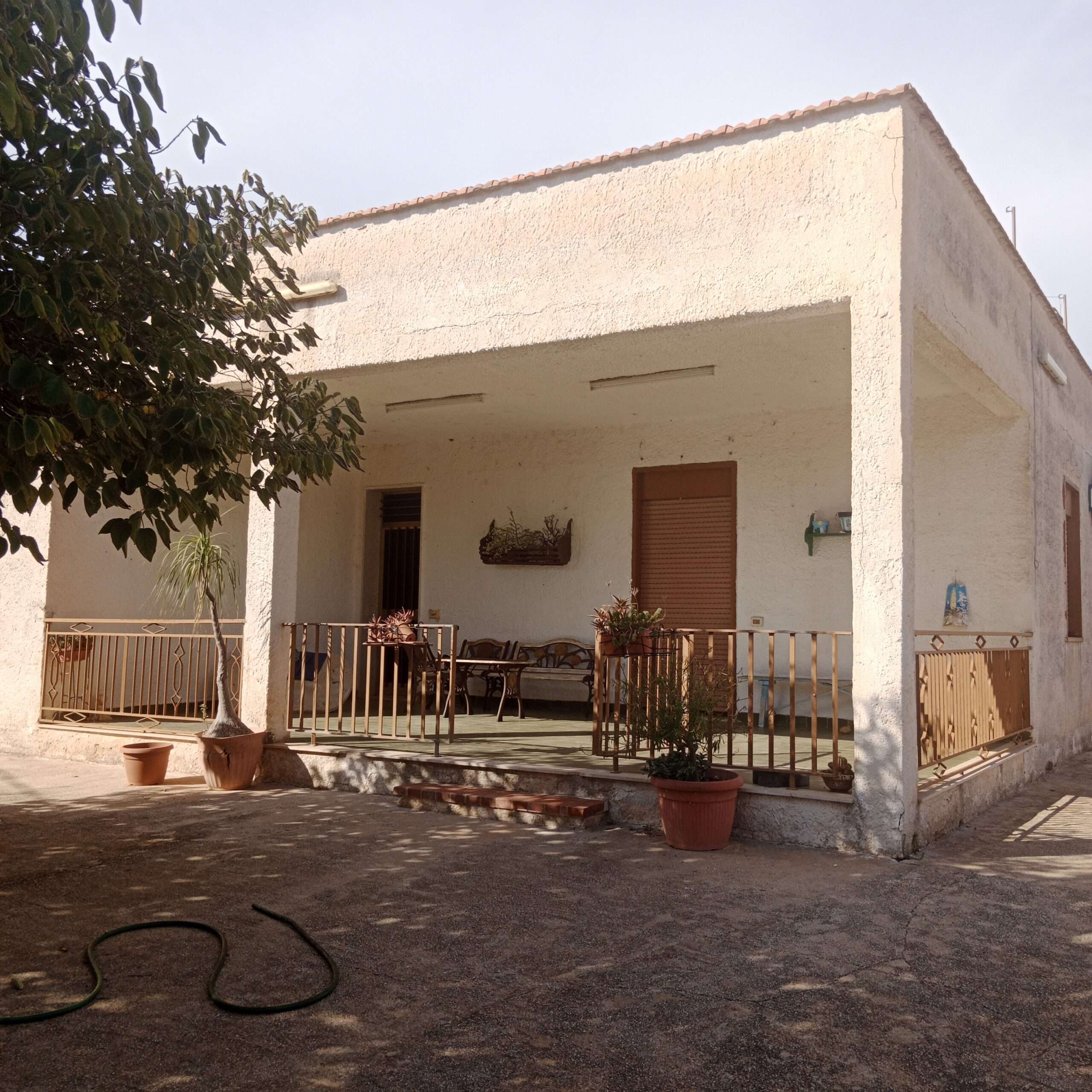 Landhaus am Ortsrand von Mazara del Vallo mit großem Grundstück