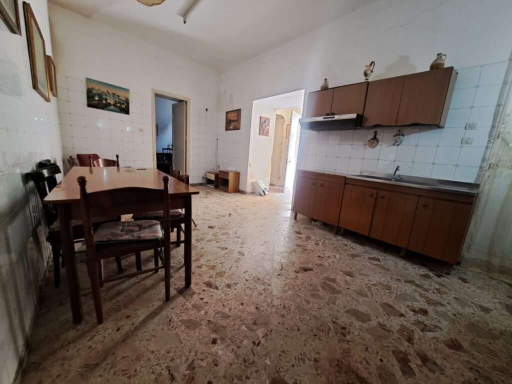 Wohnzimmer beim Eingang Innenhof