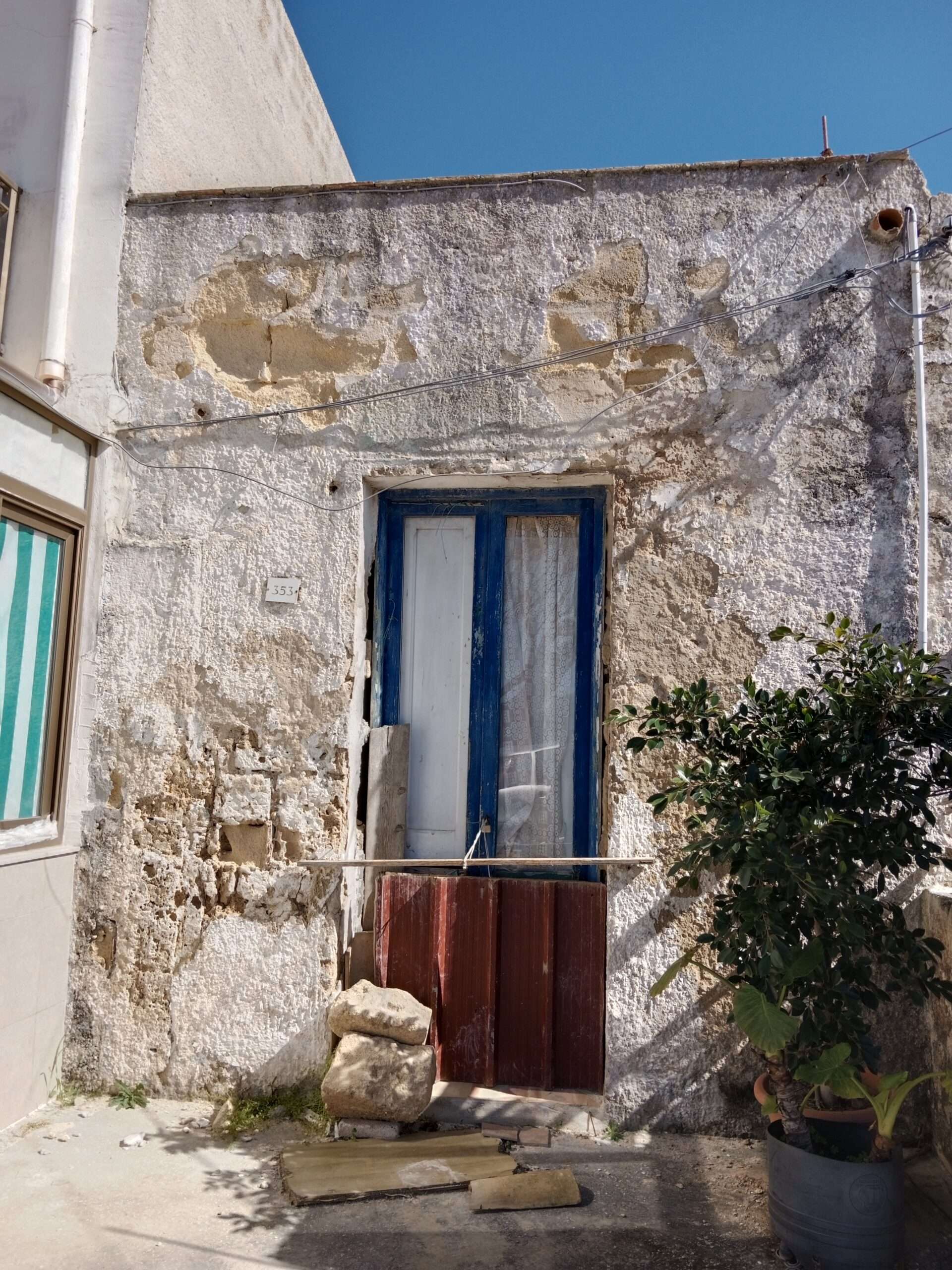 Haus am Meer zu renovieren in Petrosino