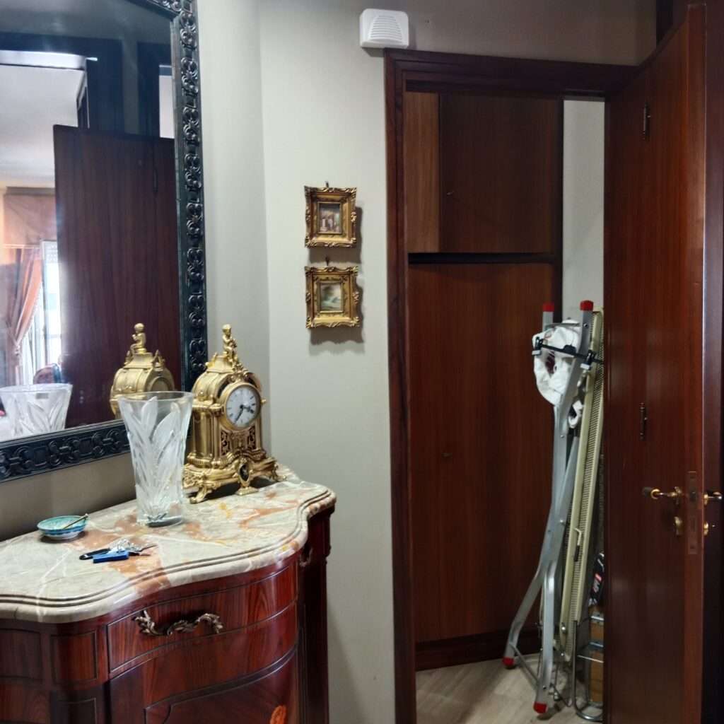 Flur mit Abstellraum