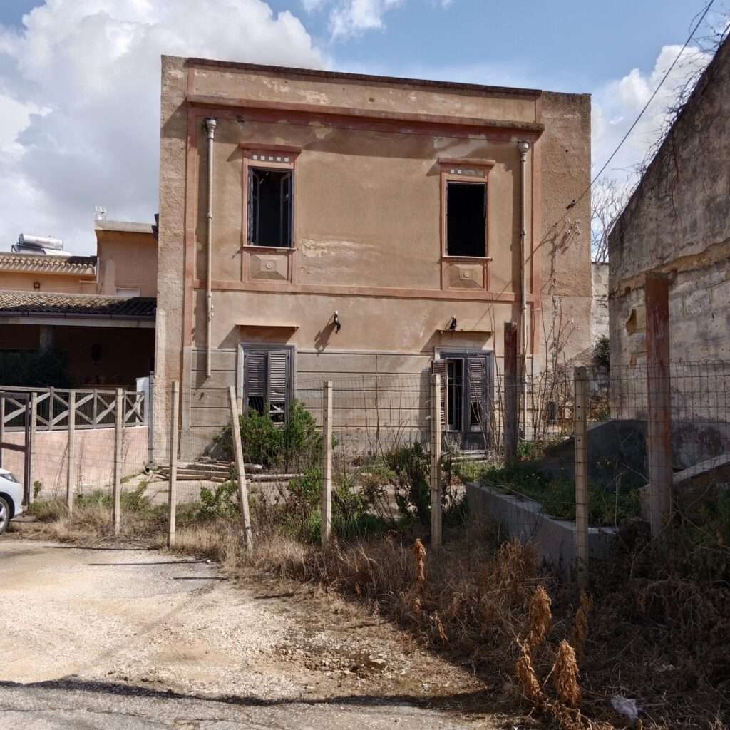 Rustico zentrumsnah in Petrosino.