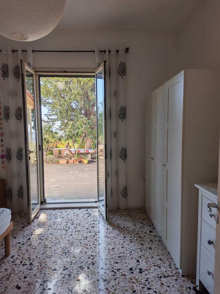 Schlafzimmer 2b